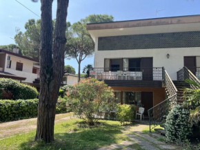 Apartment Villa Alba-2 by Interhome Lignano Pineta
